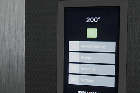 Smart and energy efficient baking with the SD Touch II control panel for bakery deck oven